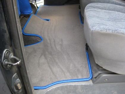 Ворсовые коврики на Toyota Estima Emina (Lucida) 1990 - 2000 в Барнауле