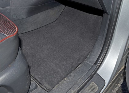 Ворсовые коврики на Hyundai Santa Fe II 2005 - 2012 в Барнауле
