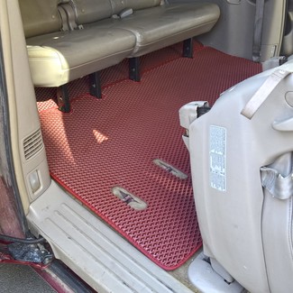 Ворсовые коврики на Toyota Sienna II 2003 - 2010 в Барнауле