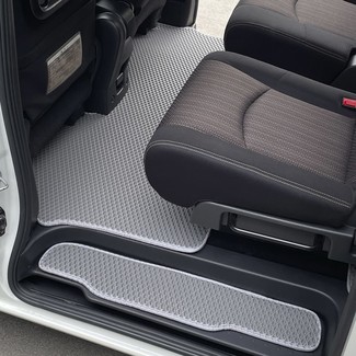 Ворсовые коврики на Nissan Serena (C27) 2016 - 2022 в Барнауле