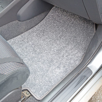 Ворсовые коврики на Nissan Tiida (C11) 2004 - 2014 в Барнауле