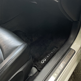 Ворсовые коврики на Infiniti G IV Coupe 2006 - 2014 в Барнауле