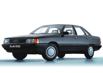 Ворсовые коврики на Audi 100 (C3) 1982 - 1991 в Барнауле
