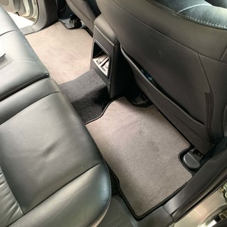 Ворсовые коврики на Mitsubishi Pajero Sport III 2015 - 2025 в Барнауле