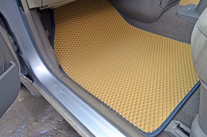 Ворсовые коврики на Nissan March (K12) 2002 - 2010 в Барнауле