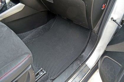 Ворсовые коврики на Suzuki Vitara 2014 - 2025 в Барнауле