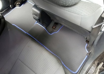 Ворсовые коврики на Nissan Almera Classic (B10) 2006 - 2013 в Барнауле