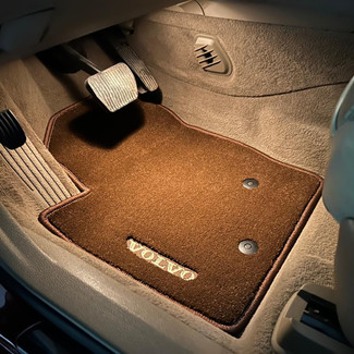 Ворсовые коврики на Volvo XC90 I 2002 - 2014 в Барнауле