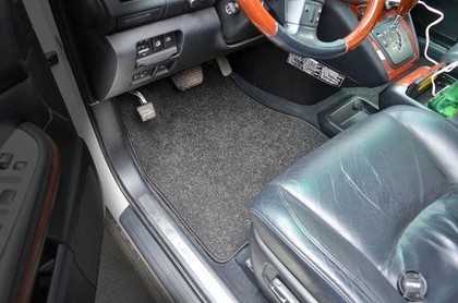 Ворсовые коврики на Lexus RX II 2003 - 2009 в Барнауле