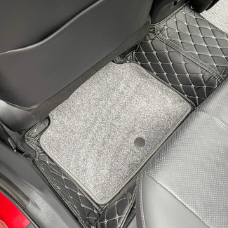 Коврики на Toyota Camry (XV70) 2017 - 2024 в Барнауле