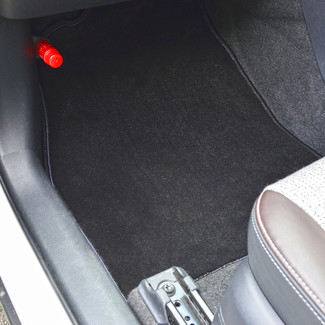 Ворсовые коврики на Toyota Yaris IV 2019 - 2025 в Барнауле