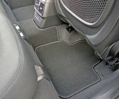 Ворсовые коврики на BMW X1 (F48/F49) 2015 - 2022 в Барнауле