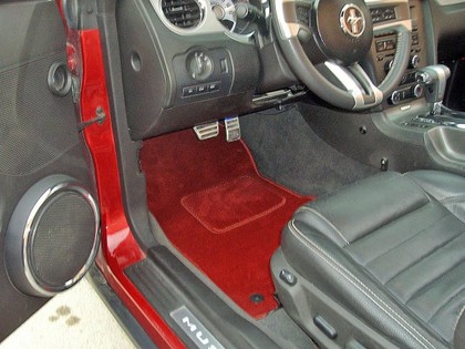 Ворсовые коврики на Ford Mustang V 2004 - 2014 в Барнауле