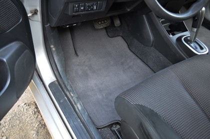 Ворсовые коврики на Nissan Tiida (C11) 2004 - 2014 в Барнауле