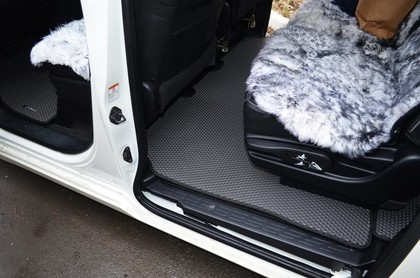Ворсовые коврики на Toyota Noah (R80) 2014 - 2021 в Барнауле