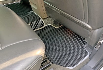 Ворсовые коврики на Subaru Tribeca 2005 - 2014 в Барнауле
