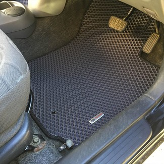 Ворсовые коврики на Toyota Vitz I 1998 - 2005 в Барнауле