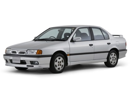 Ворсовые коврики на Nissan Primera (P10) 1990 - 1995 в Барнауле