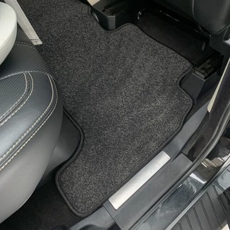Ворсовые коврики на Land Rover Range Rover Sport I 2005 - 2013 в Барнауле