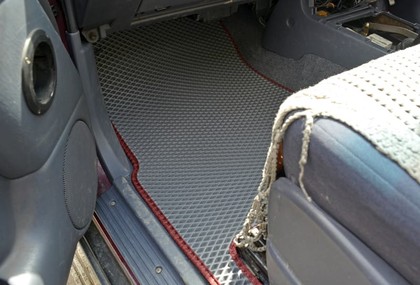 Ворсовые коврики на Toyota Land Cruiser Prado 95 1996 - 2002 в Барнауле