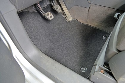 Ворсовые коврики на Volkswagen Touran 2003 - 2015 в Барнауле