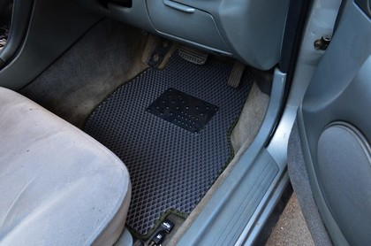 Ворсовые коврики на Mitsubishi Diamante II 1995 - 2005 в Барнауле
