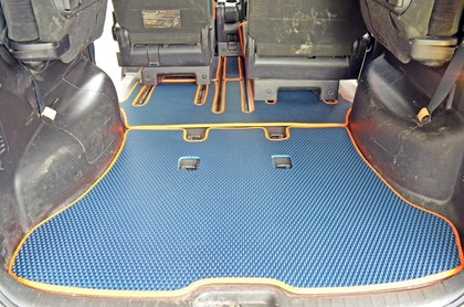Ворсовые коврики на Nissan Serena (C25) 2005 - 2010 в Барнауле