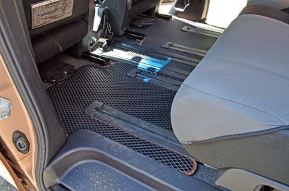 Ворсовые коврики на Nissan Serena (C26) 2010 - 2016 в Барнауле