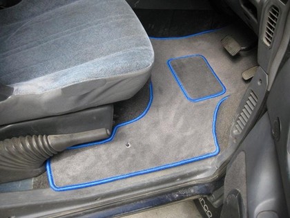Ворсовые коврики на Toyota Estima Emina (Lucida) 1990 - 2000 в Барнауле