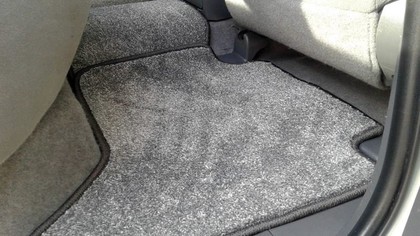 Ворсовые коврики на Toyota Hilux VII 2008 - 2015 в Барнауле