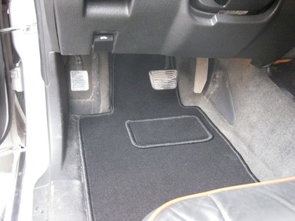Ворсовые коврики на Hummer H3 2005 - 2010 в Барнауле