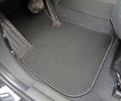 Ворсовые коврики на BMW 2 Active Tourer (F45) 2014 - 2022 в Барнауле
