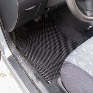 Ворсовые коврики на Toyota Corolla (E12) 2000 - 2007 в Барнауле