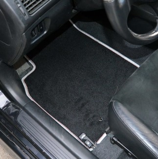 Ворсовые коврики на Mitsubishi Lancer Evolution VIII 2003 - 2006 в Барнауле
