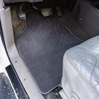 Ворсовые коврики на Toyota Sequoia I 2001 - 2008 в Барнауле