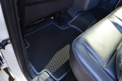 Коврики на Volkswagen Amarok 2011 - 2025 в Барнауле